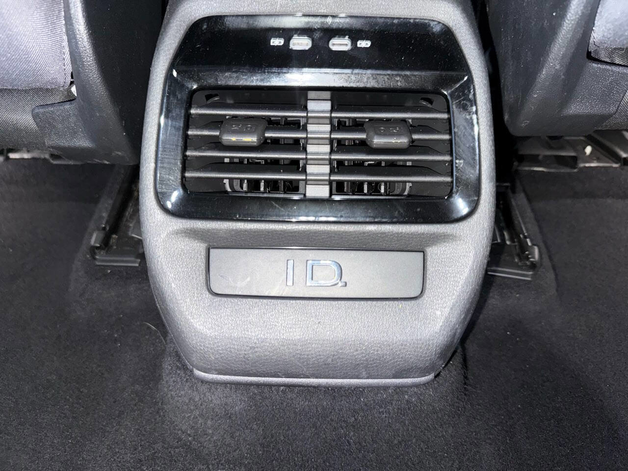 Used 2021 Volkswagen ID.4 Pro w/ ID.4 Protection Package image 39