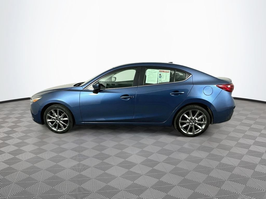 Used 2018 MAZDA MAZDA3 Touring FWD image 6