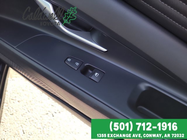 Used 2023 Hyundai Elantra Limited image 30