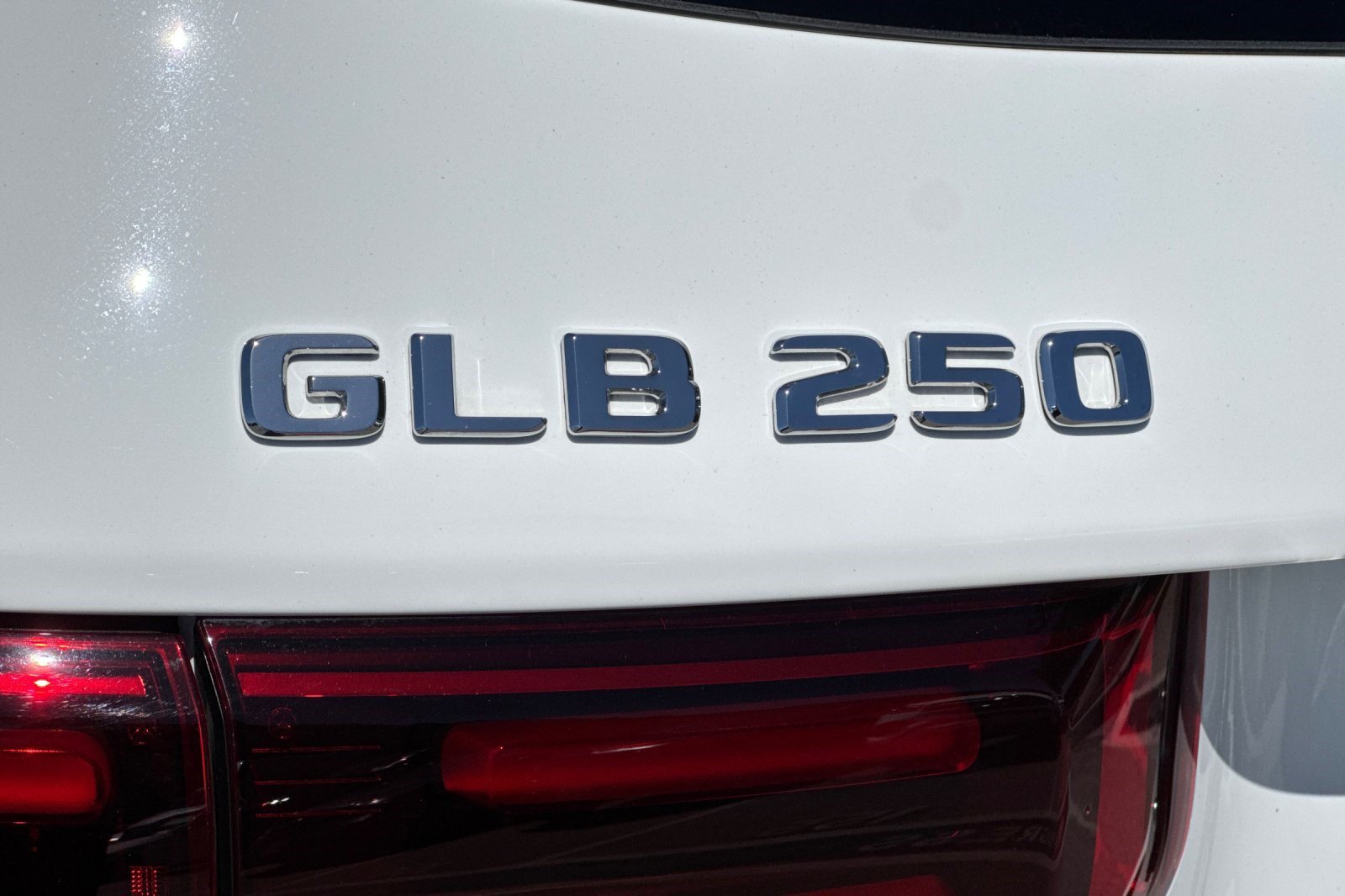 Certified 2024 Mercedes-Benz GLB 250 image 26