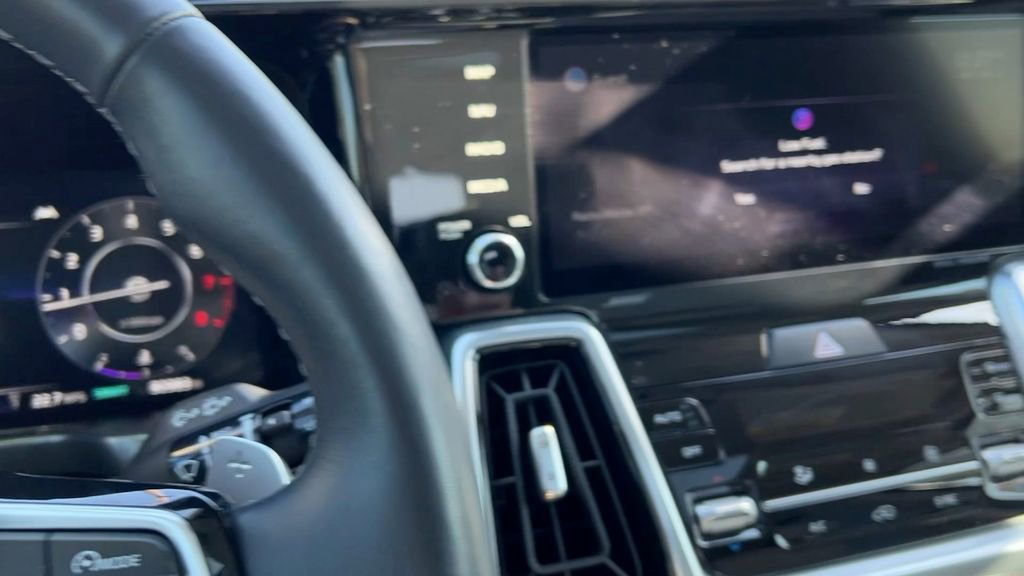 Used 2022 Kia Sorento SX image 24