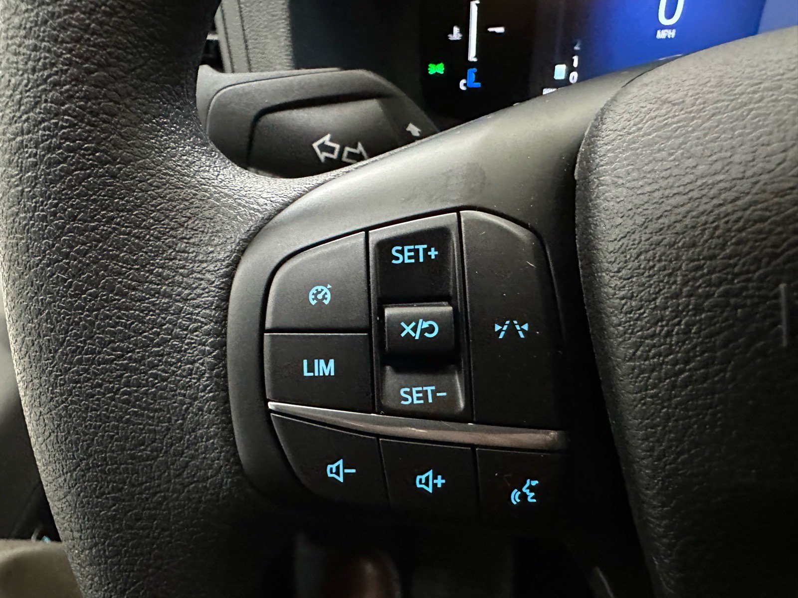 New 2026 Ford Transit 150 Low Roof w/ Load Area Protection Package RWD image 29