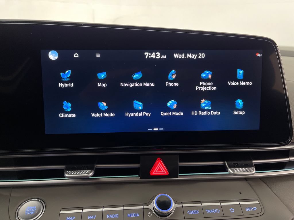 New 2026 Hyundai Elantra SEL FWD image 22