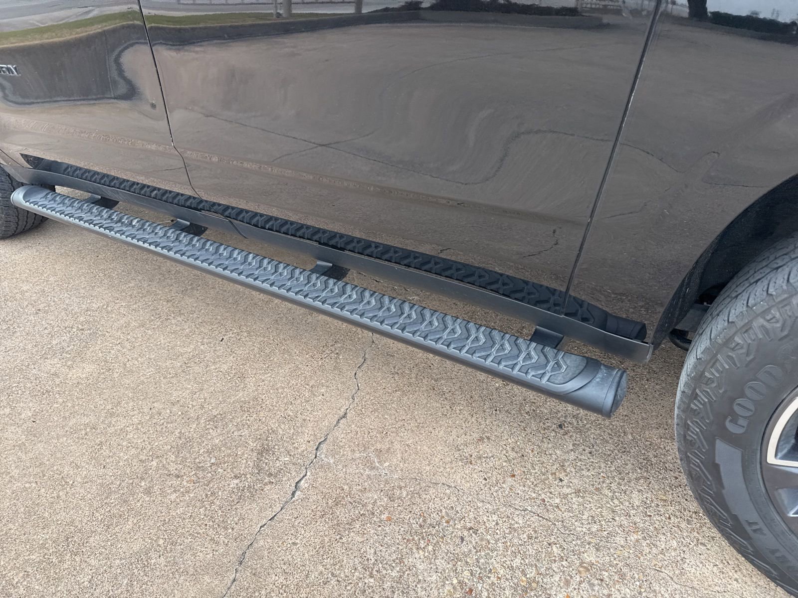 Used 2024 Chevrolet Suburban Z71 w/ Luxury Package image 10