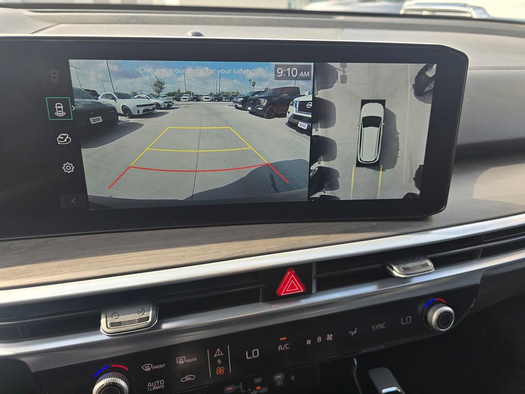 Used 2024 Kia Sorento SX image 22