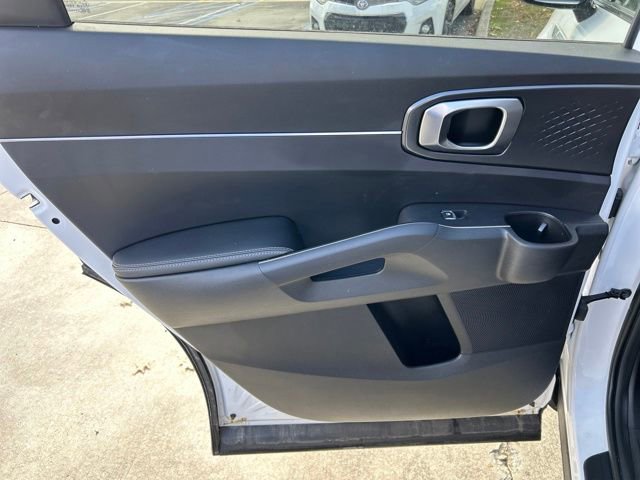 Used 2025 Kia Sorento EX image 13