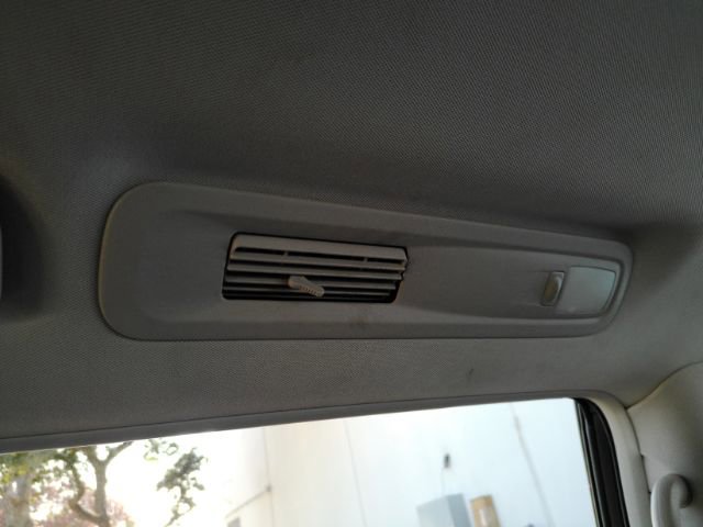 Used 2023 Nissan Armada SL w/ Captain's Chairs Package image 37