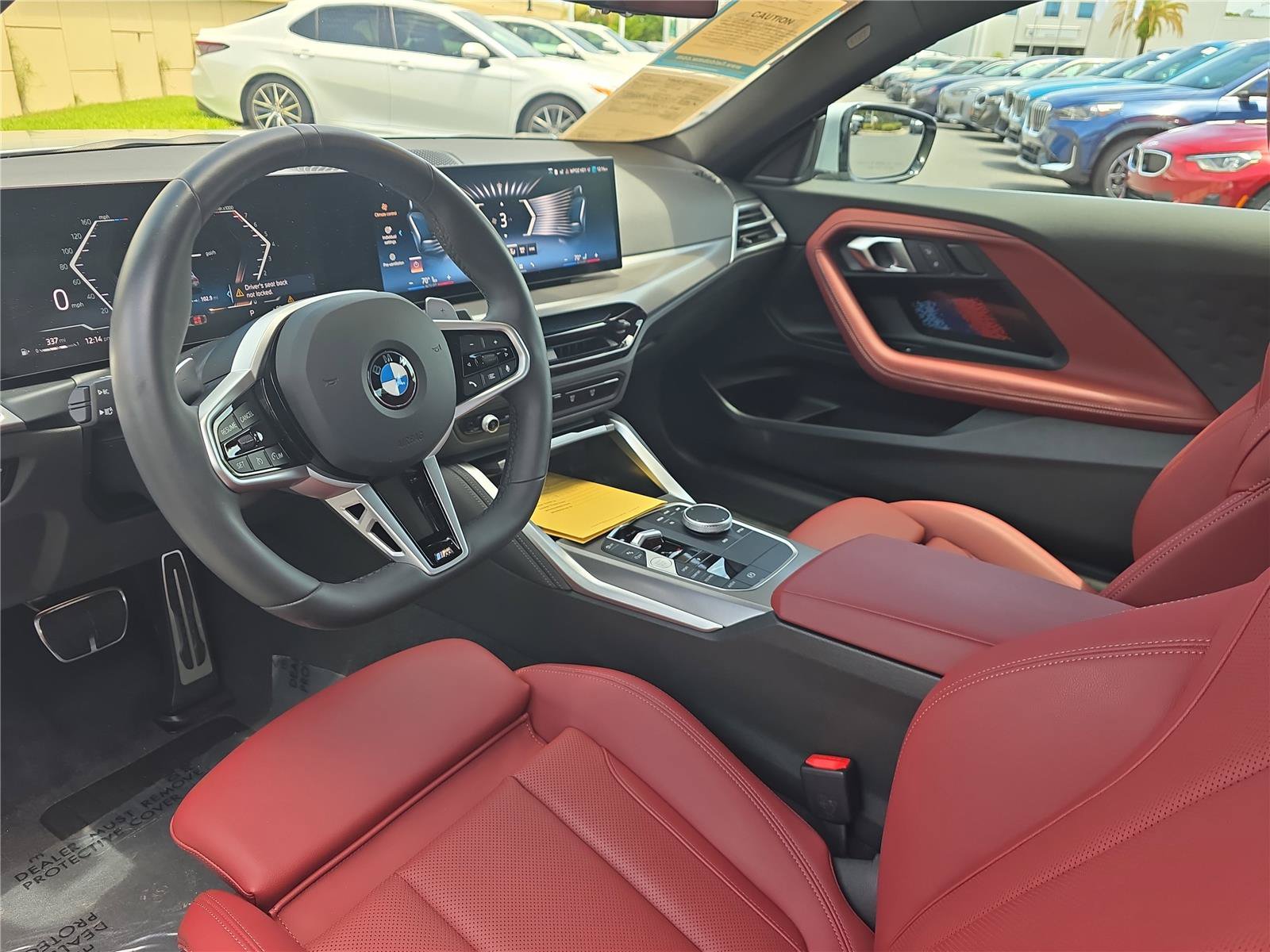 Used 2025 BMW 230i Coupe w/ M Sport Package RWD image 13