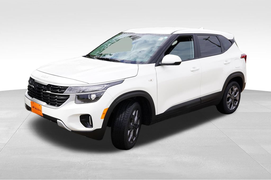 Certified 2024 Kia Seltos LX AWD/4WD image 11