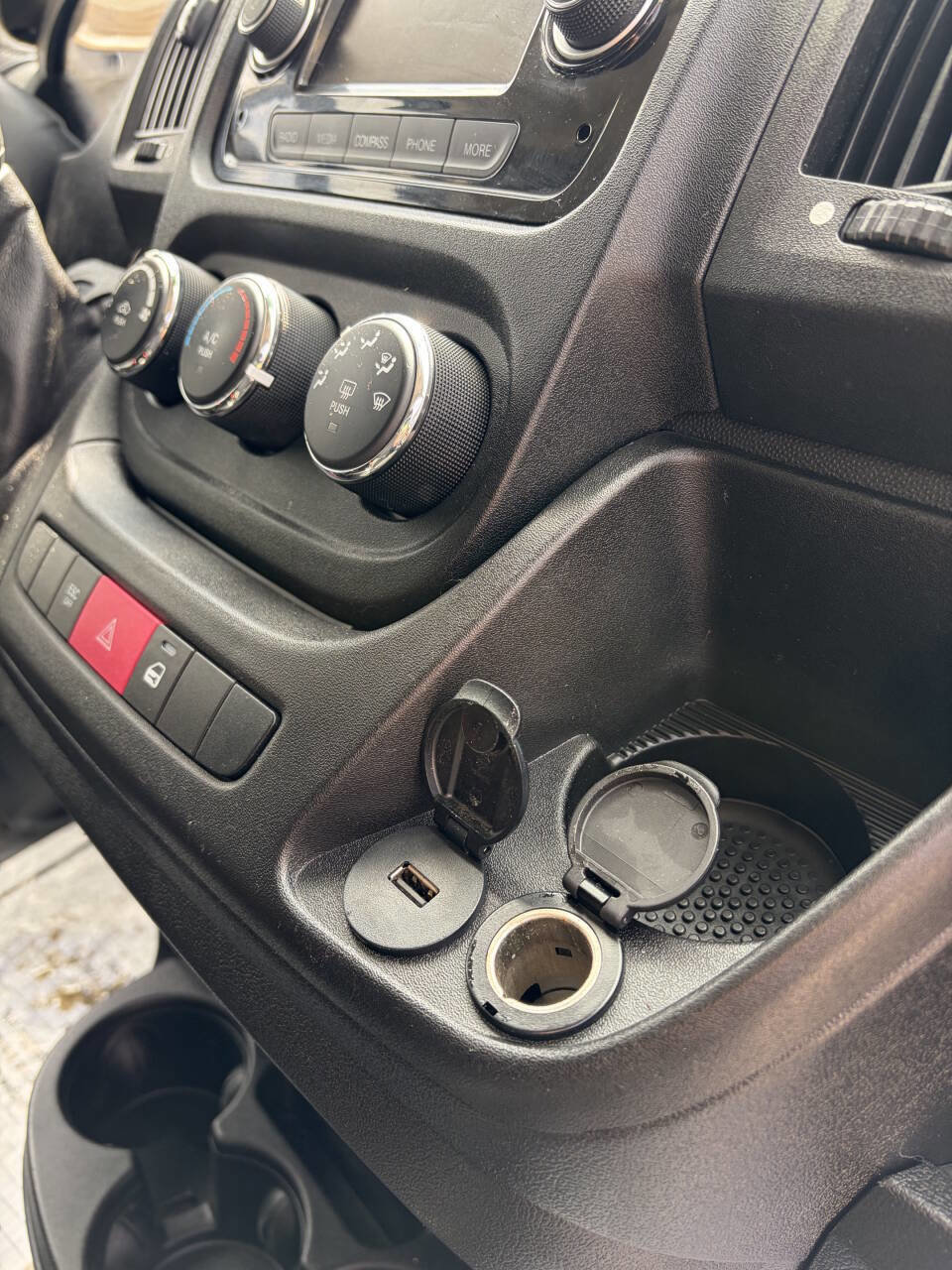 Used 2016 RAM ProMaster 2500 FWD image 24