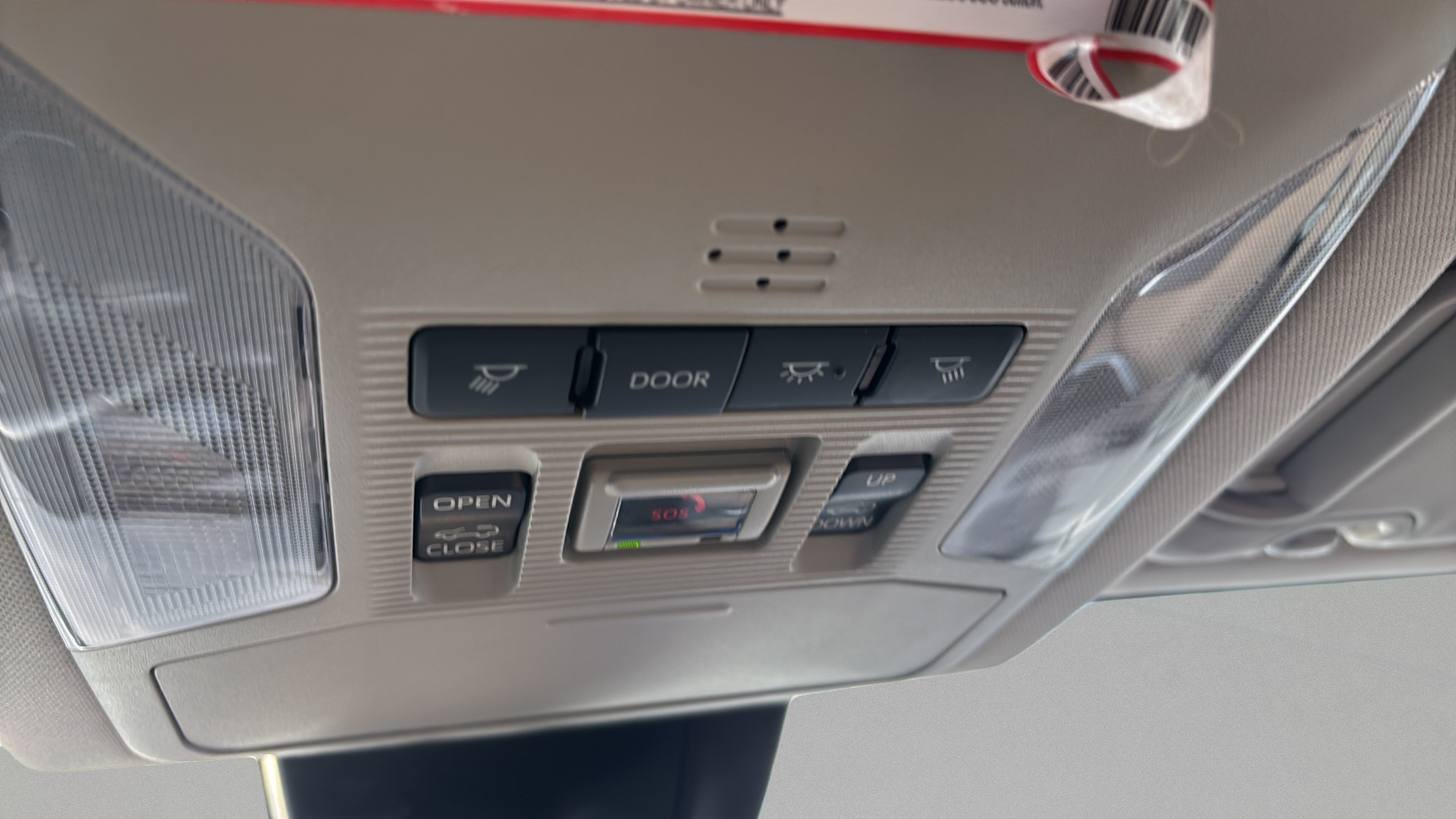 Used 2022 Toyota RAV4 XLE Premium FWD image 31