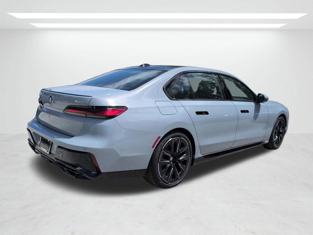 New 2026 BMW 760i xDrive w/ Executive Package AWD/4WD image 4