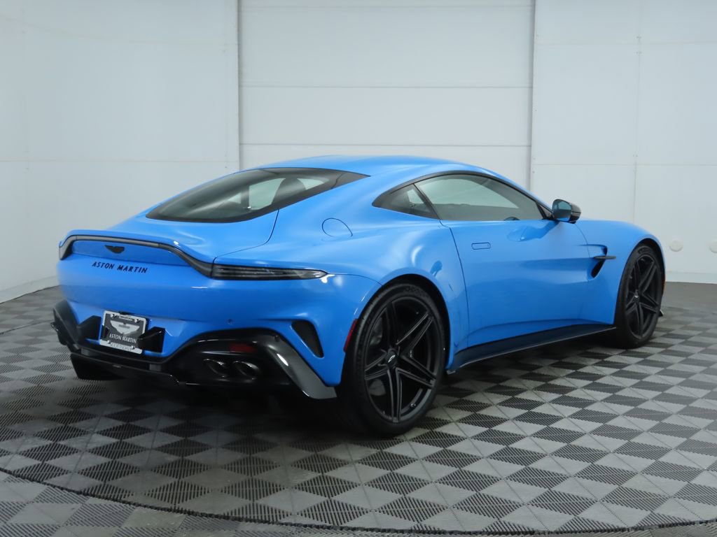 Used 2025 Aston Martin V8 Vantage Coupe image 5