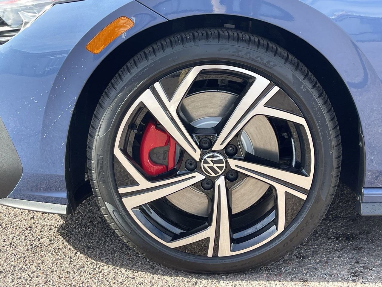 New 2026 Volkswagen GTI SE image 6