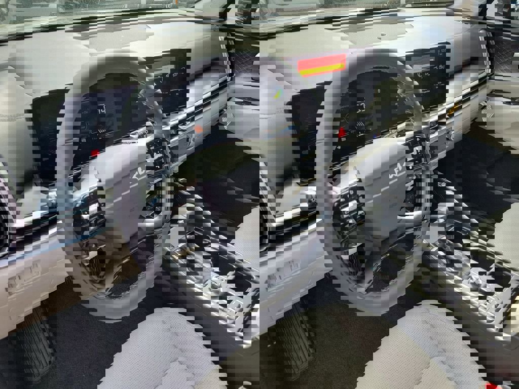 New 2026 Kia Sorento S image 23