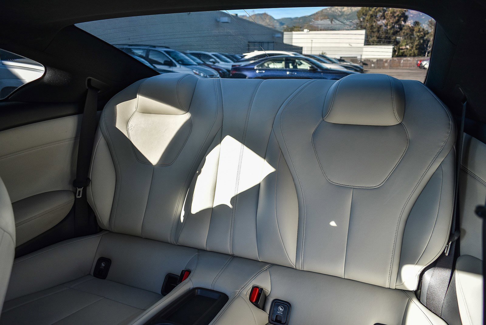 Used 2017 INFINITI Q60 w/ Premium Plus Package 2.0T image 19