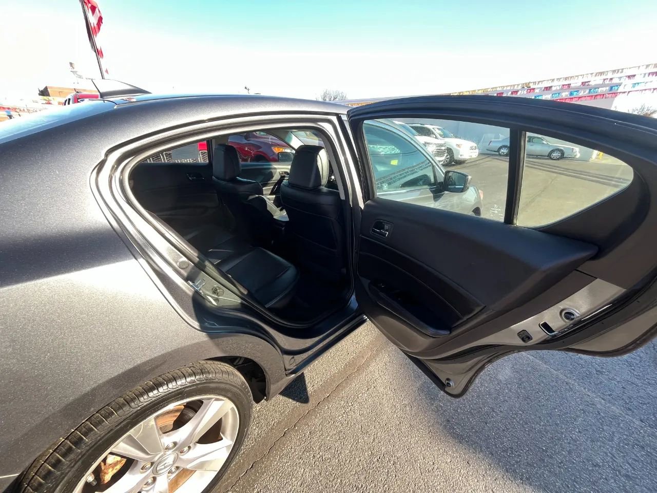 Used 2013 Acura ILX w/ Technology Package image 19