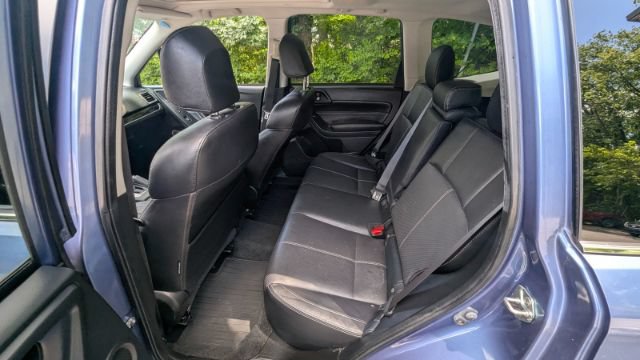 Used 2017 Subaru Forester 2.5i Touring AWD/4WD image 21