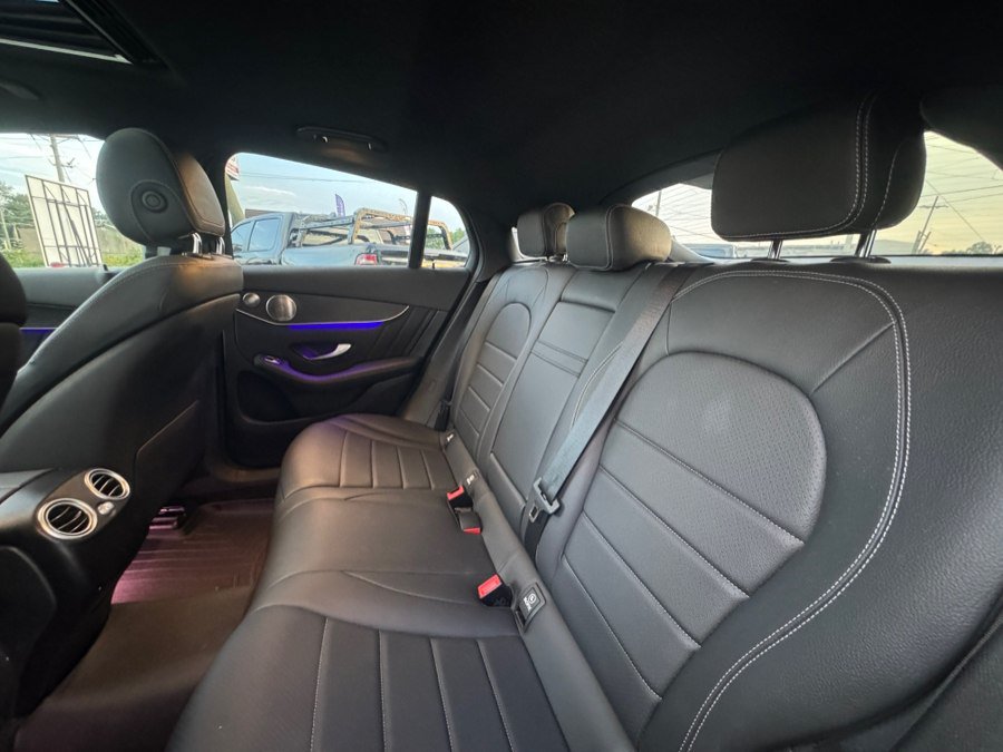Used 2021 Mercedes-Benz GLC 300 4MATIC Coupe image 28