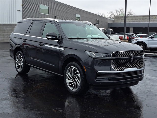 New 2026 Lincoln Navigator Reserve image 25