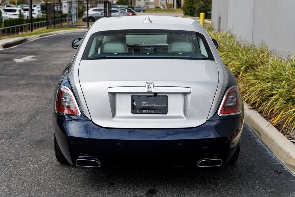 Used 2021 Rolls-Royce Ghost image 4