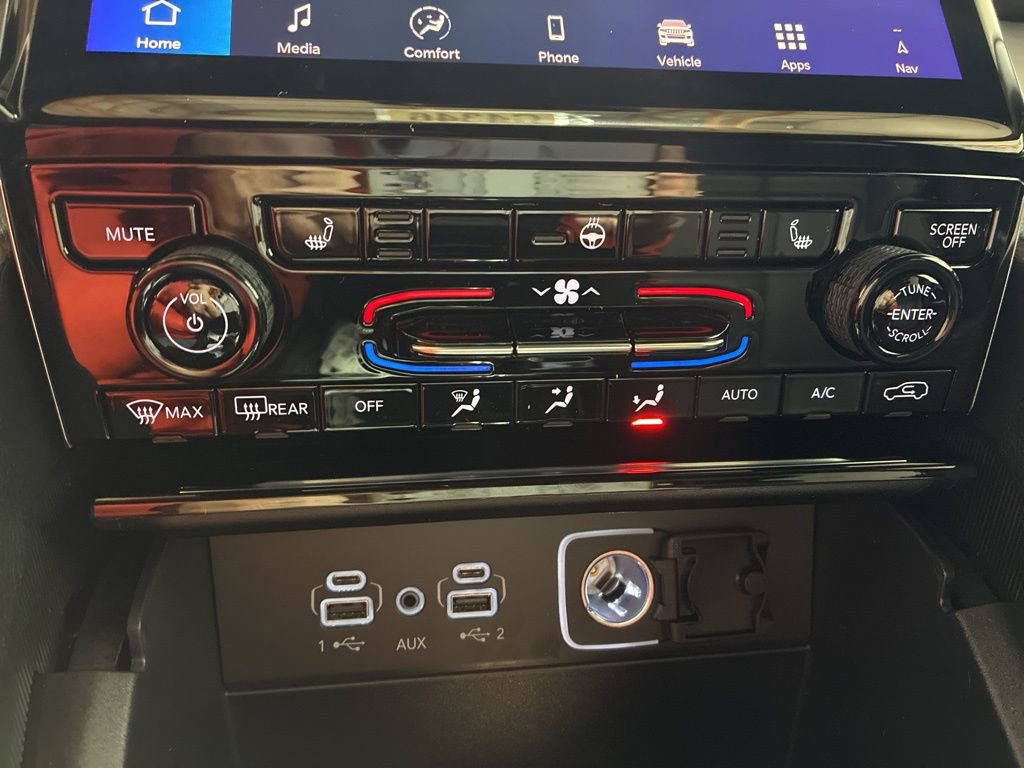 New 2025 Jeep Grand Cherokee Limited image 18