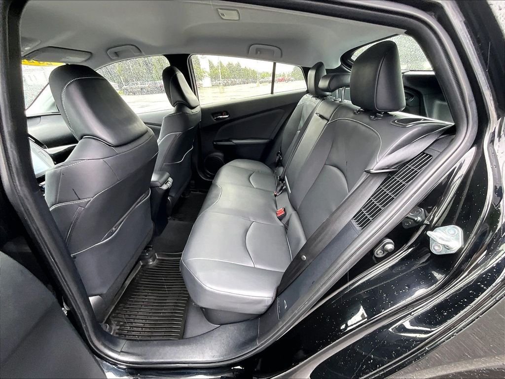 Used 2022 Toyota Prius Prime XLE FWD image 15
