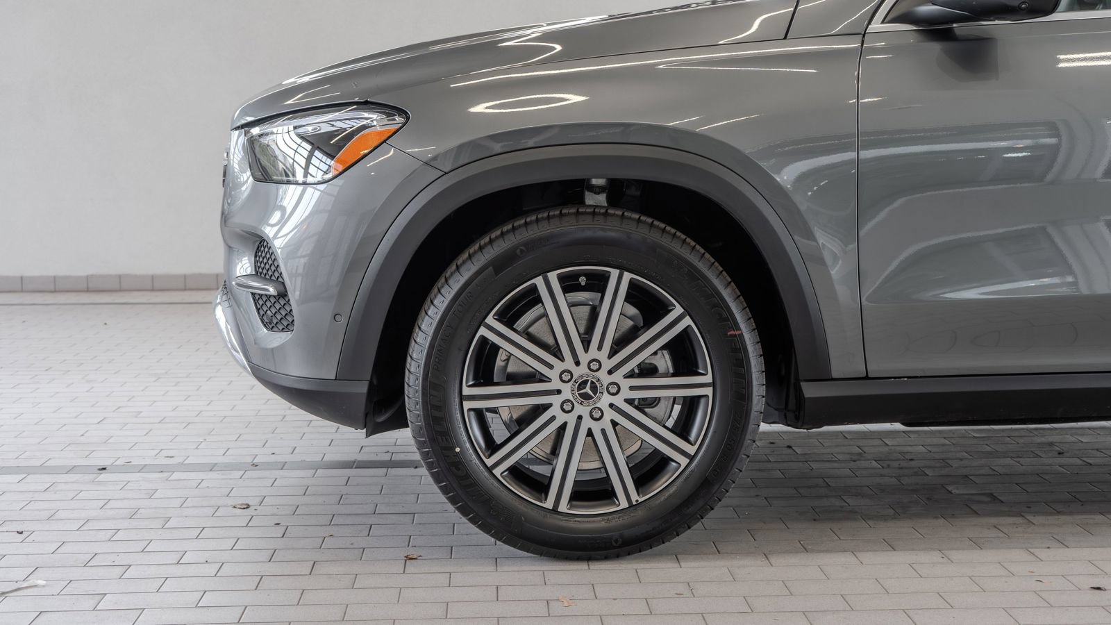 New 2026 Mercedes-Benz GLE 350 4MATIC image 4