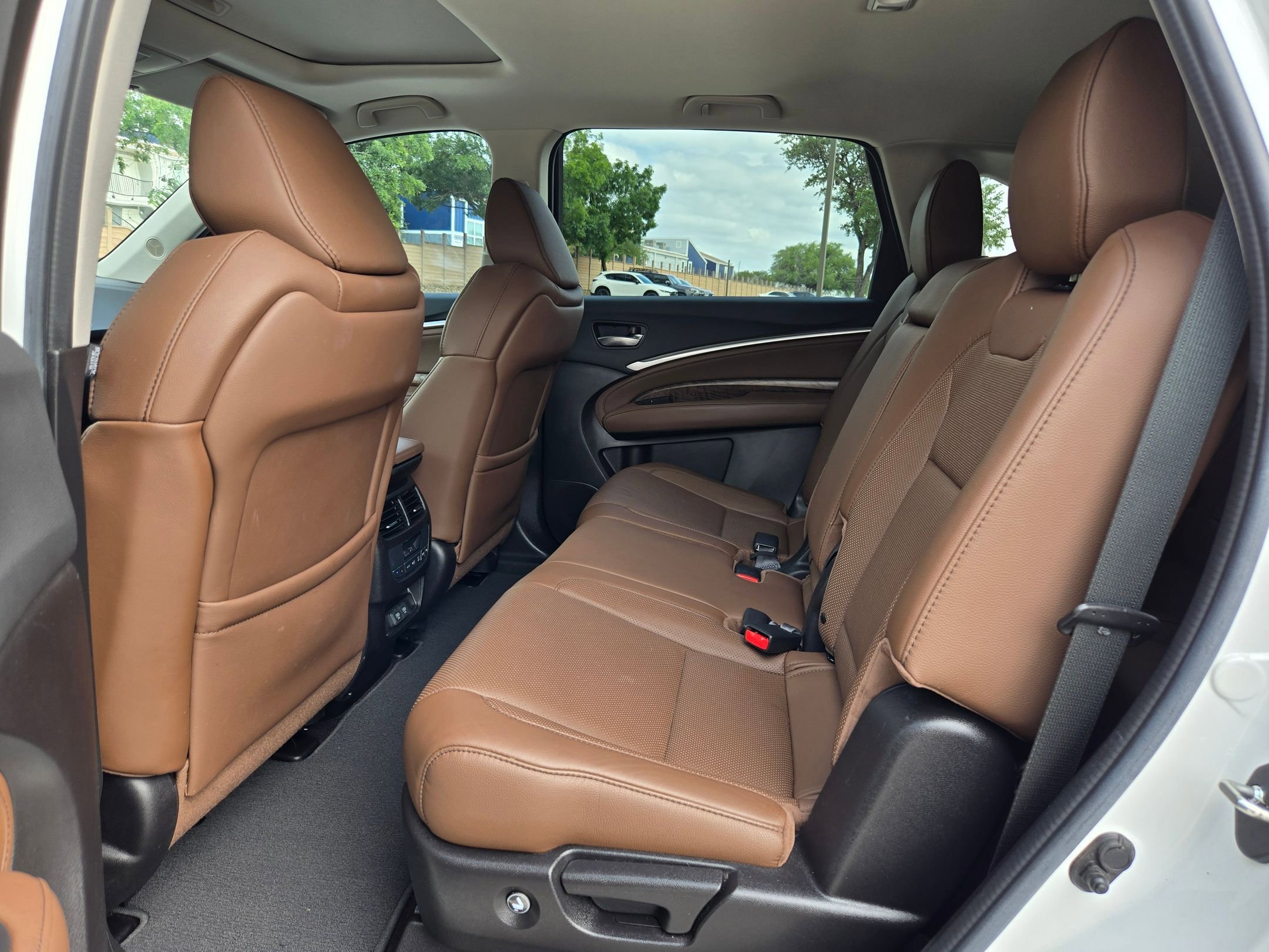Certified 2020 Acura MDX FWD w/ Technology Package image 15
