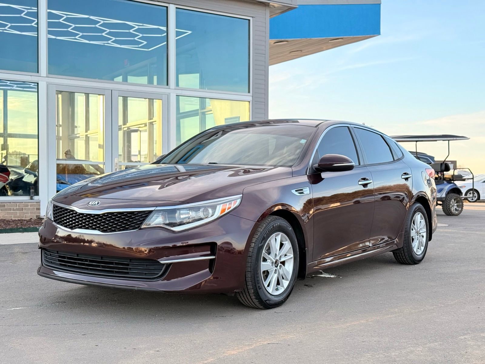 Used 2016 Kia Optima LX image 10