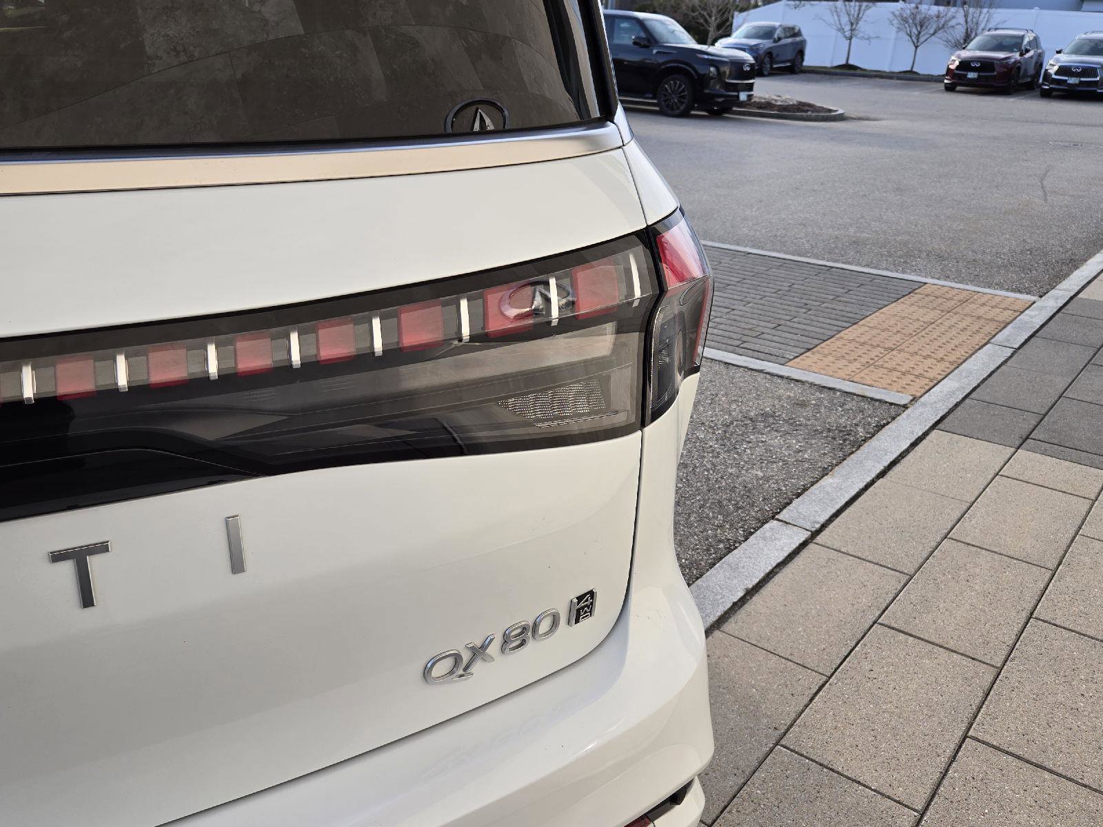Certified 2026 INFINITI QX80 Luxe w/ Cargo Package image 13