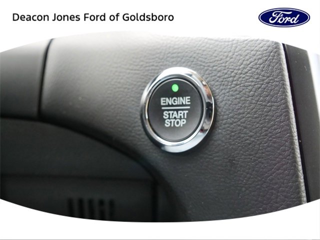 Used 2022 Ford Edge SEL w/ Convenience Package image 25