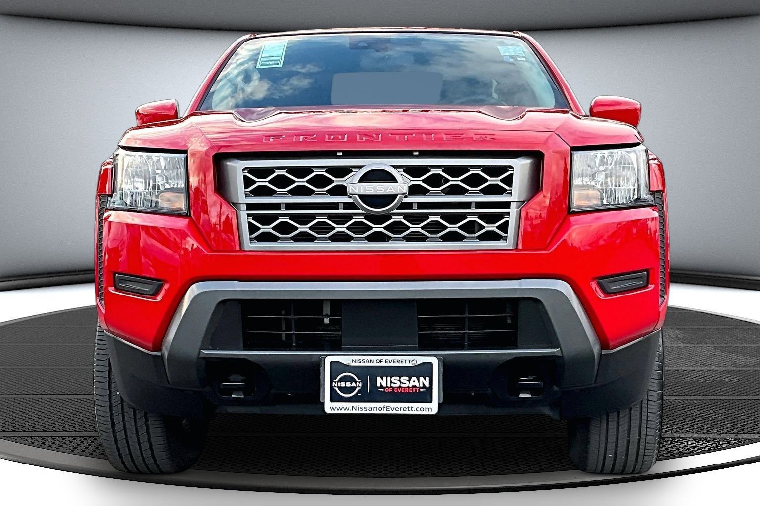Used 2022 Nissan Frontier SV w/ Technology Package image 2