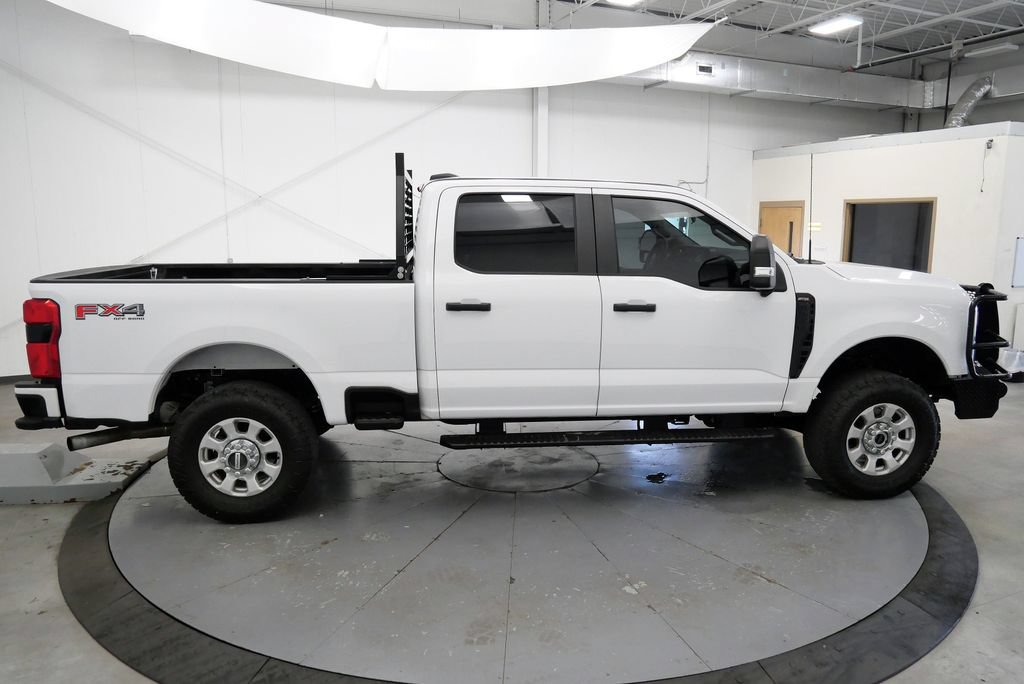 Used 2024 Ford F250 XL w/ STX Appearance Package AWD/4WD image 8