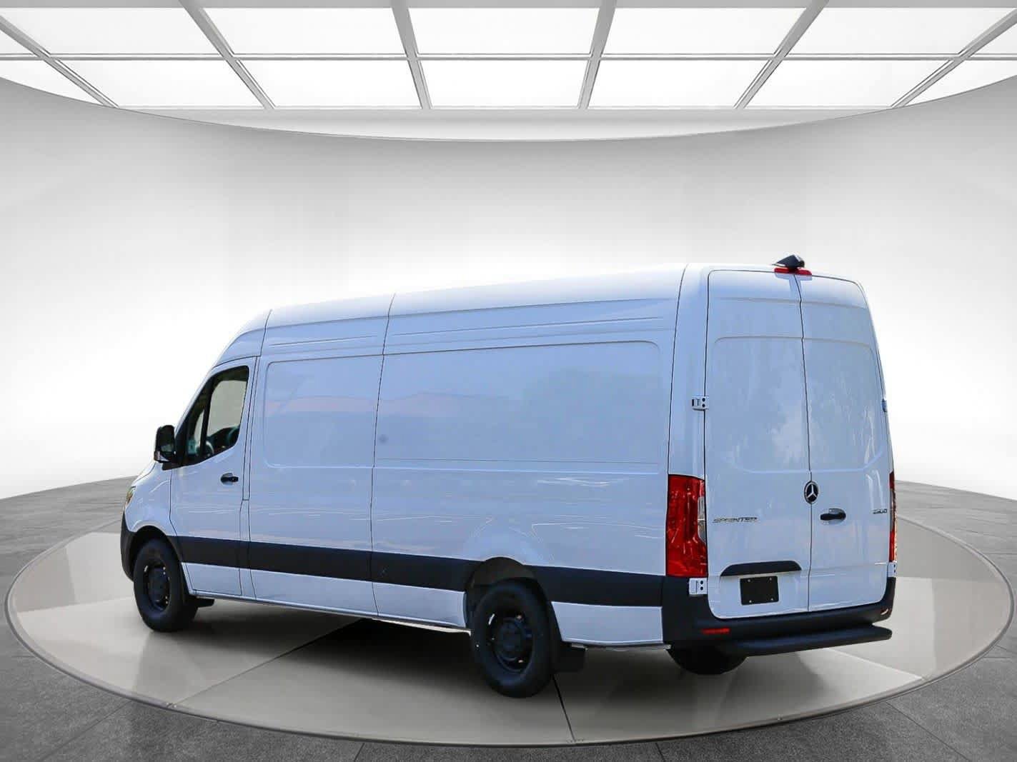 New 2026 Mercedes-Benz Sprinter 2500 image 2