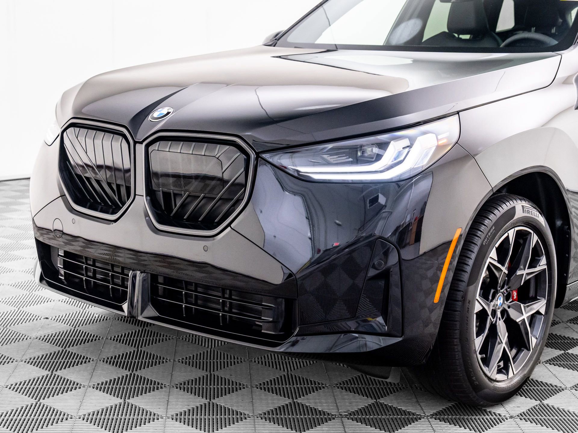 Certified 2026 BMW X3 xDrive30i w/ M Sport Package AWD/4WD image 34