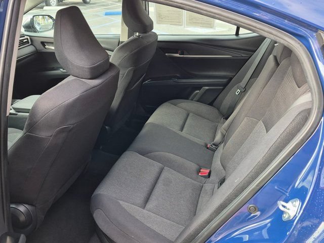 Used 2025 Toyota Camry LE FWD image 14
