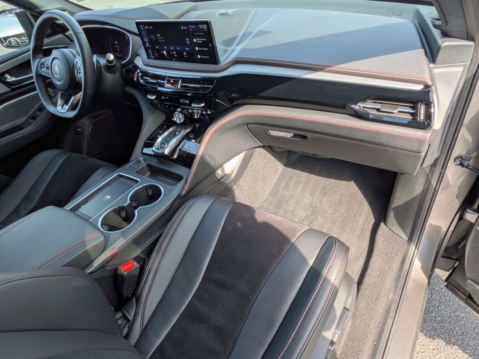 Certified 2026 Acura MDX A-Spec image 30