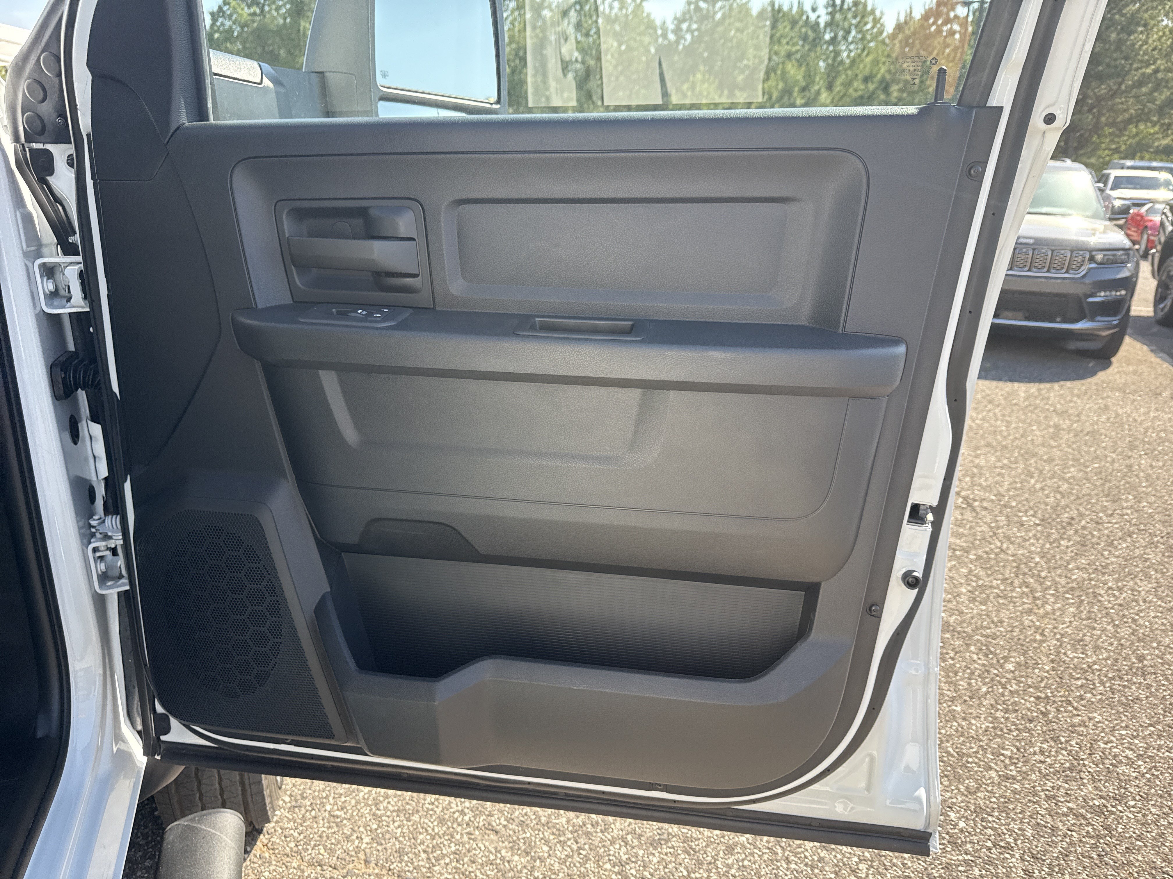 New 2026 RAM 5500 Tradesman AWD/4WD image 6
