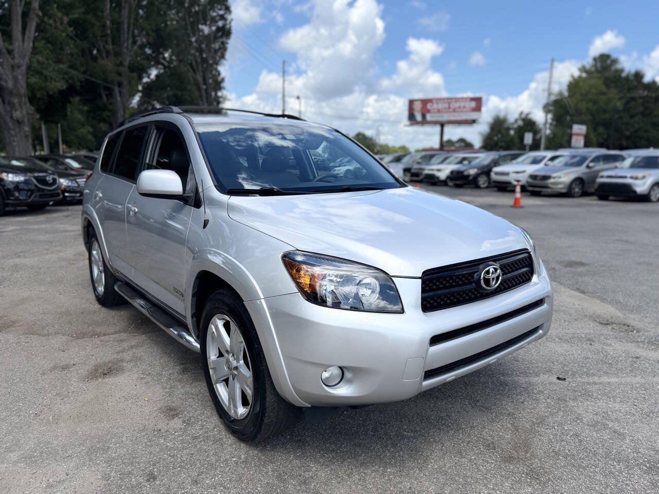 Used 2006 Toyota RAV4 Sport FWD image 1