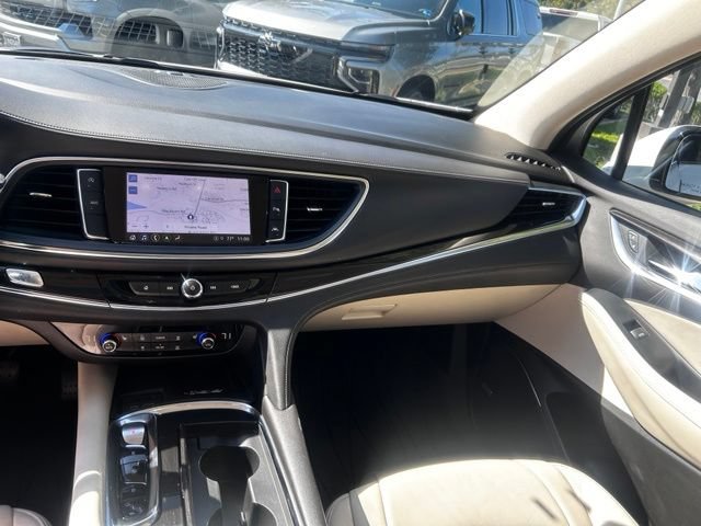 Certified 2023 Buick Enclave Essence w/ Experience Buick Package AWD/4WD image 28