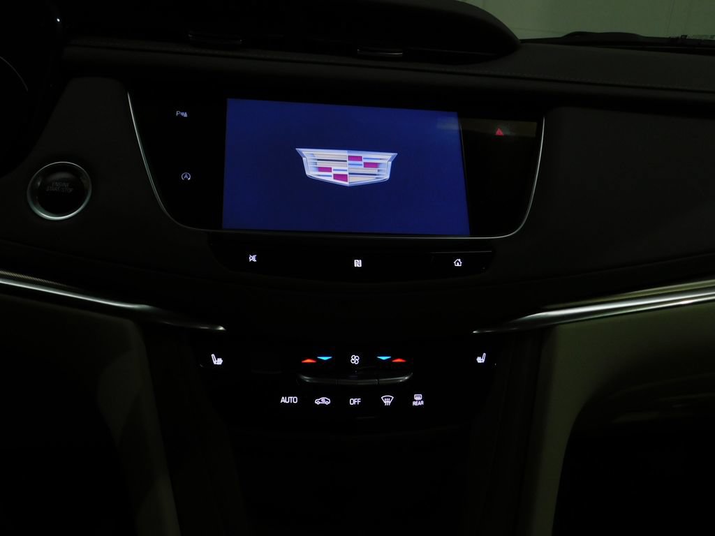 Used 2021 Cadillac XT5 Premium Luxury AWD/4WD image 43