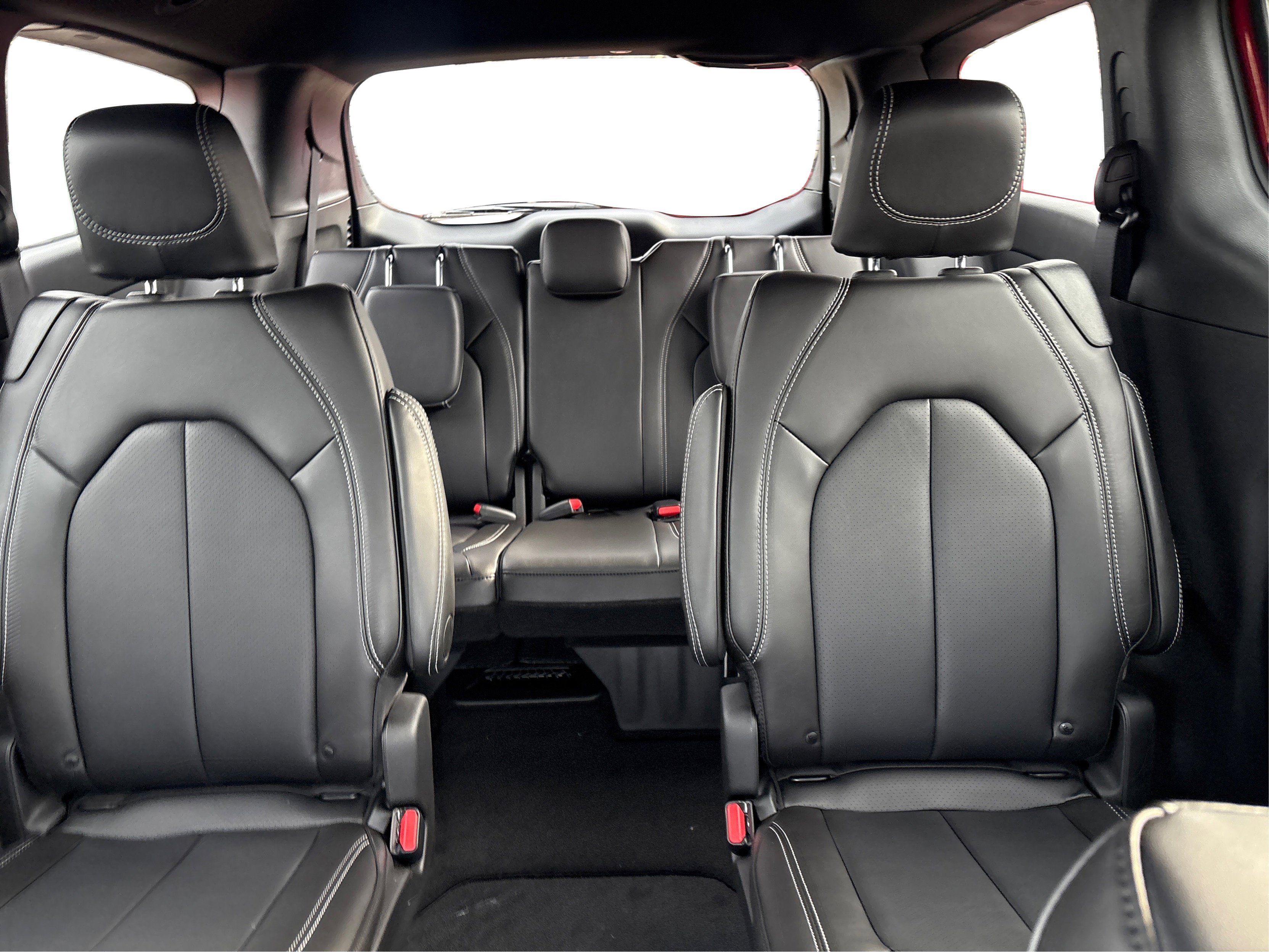 New 2026 Chrysler Pacifica Select image 17