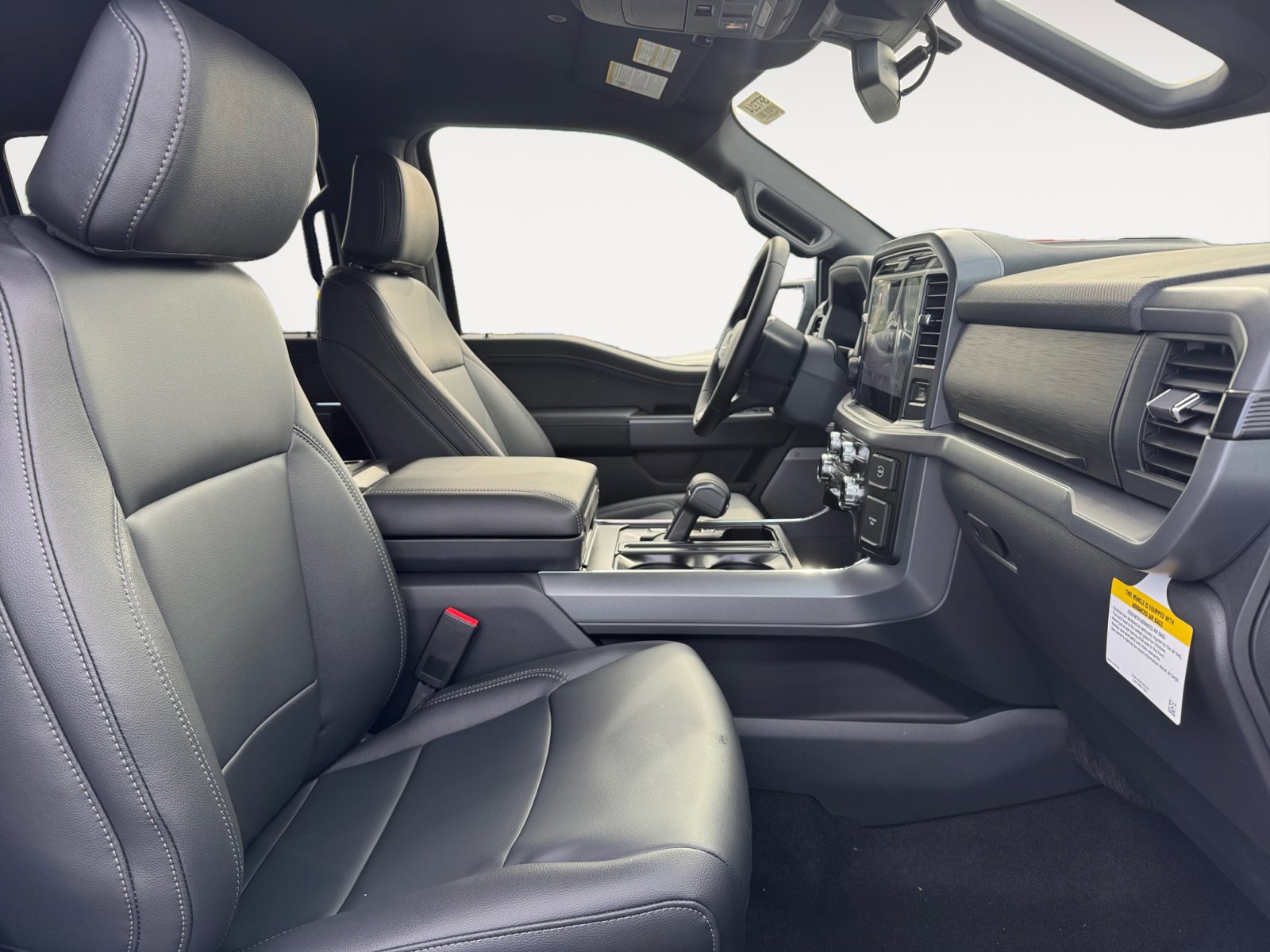 New 2025 Ford F150 XLT w/ Equipment Group 303A High image 17