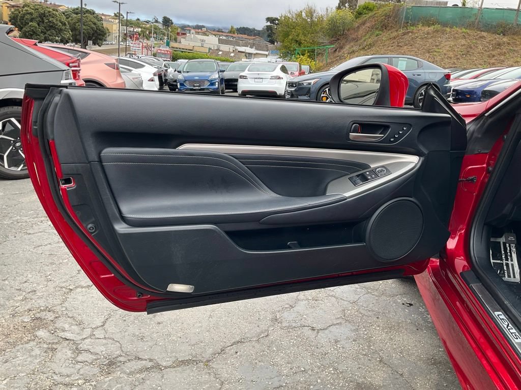 Used 2016 Lexus RC 200t RWD image 20