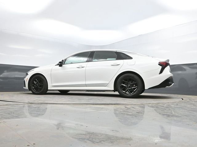 Used 2025 Kia K5 LXS FWD image 48