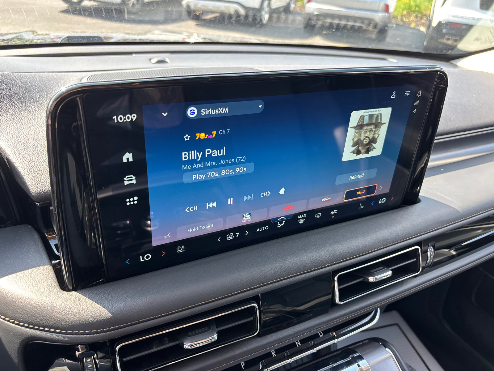 New 2026 Lincoln Aviator AWD image 19