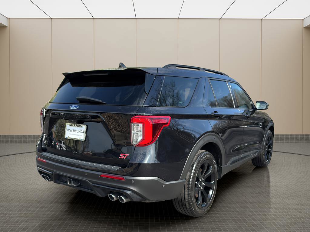 Used 2023 Ford Explorer ST w/ Equipment Group 401A image 5