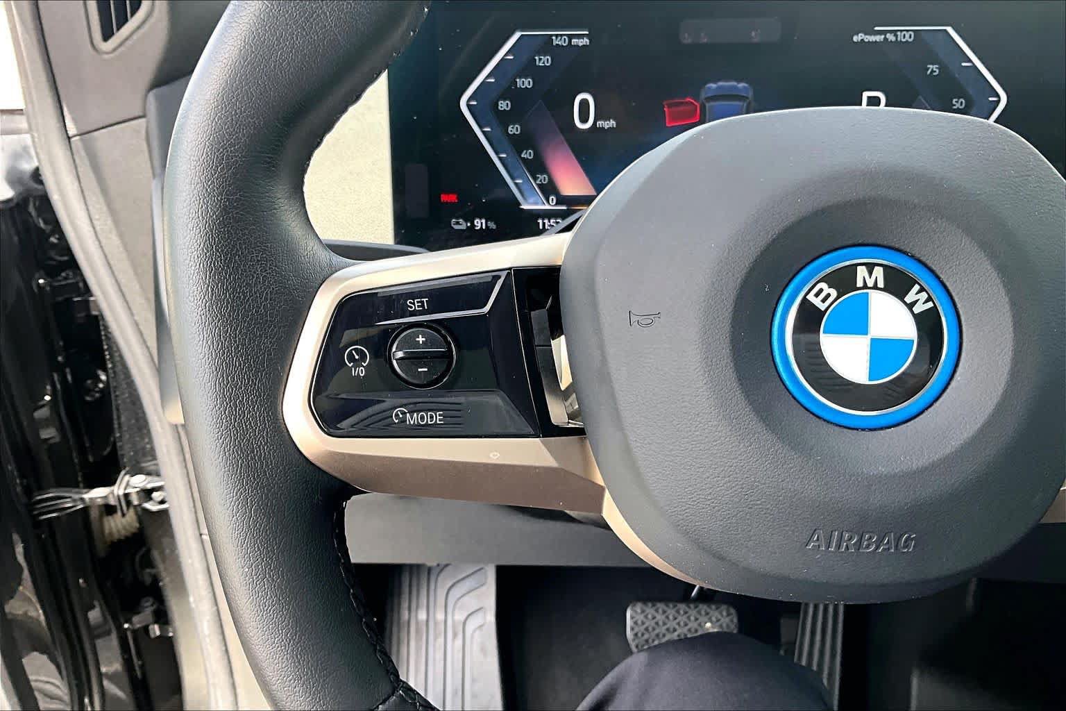 Used 2024 BMW iX xDrive50 w/ Sport Package AWD/4WD image 20
