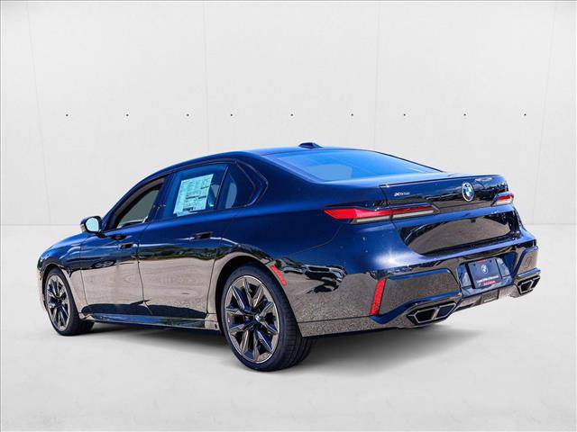 Used 2025 BMW 760i xDrive w/ Executive Package AWD/4WD image 7